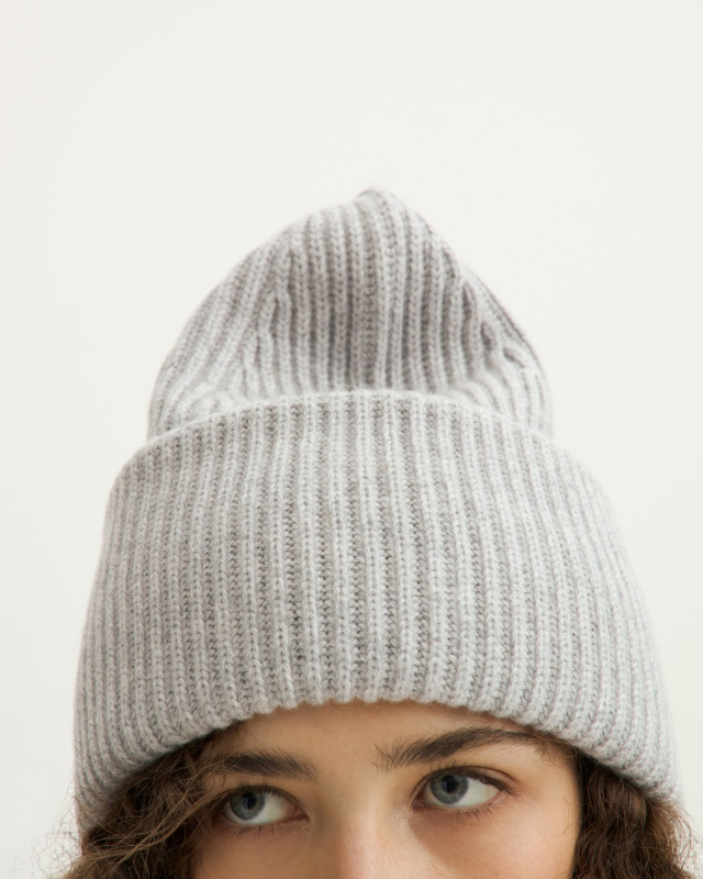 Шапка из шерсти и кашемира ADCTED (Addicted)