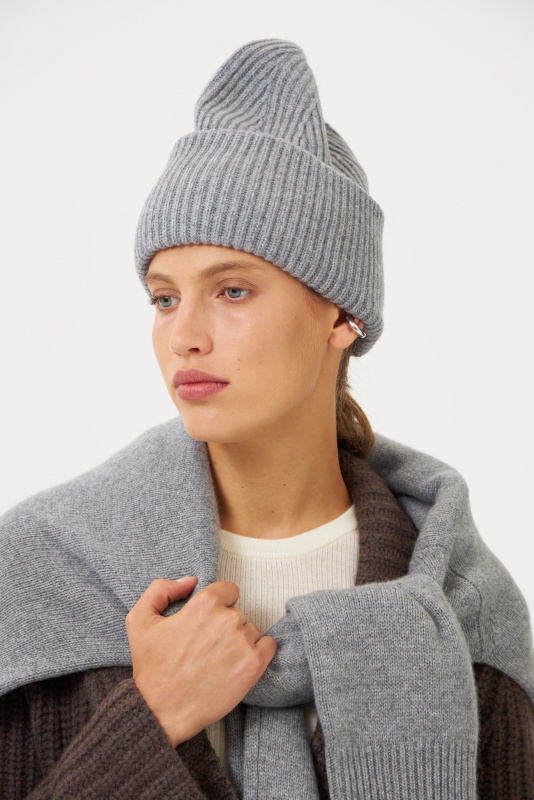 Шапка из шерсти и кашемира ADCTED (Addicted)
